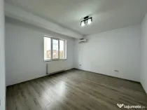 Primo 2 camere decomandat , etaj 1