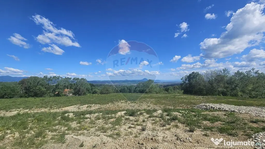 Teren intravilan 1900 mp| Bran / Sohodol | Priveliște su...