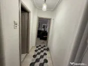 Apartament cu 3 camere de vânzare în zona Groapa 