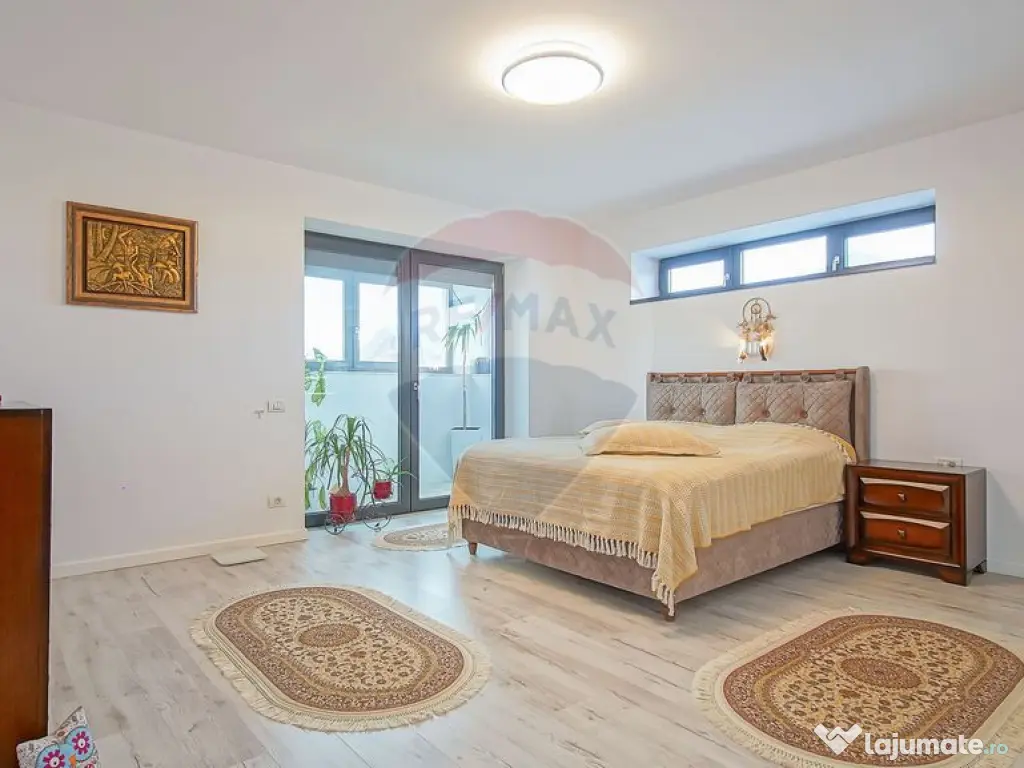 Casă premium cu 270 mp utili, 7 camere ,curte generoasă...