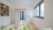 Casă premium cu 270 mp utili, 7 camere ,curte generoasă... 