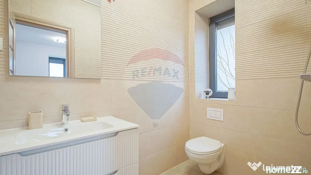 Casă premium cu 270 mp utili, 7 camere ,curte generoasă...