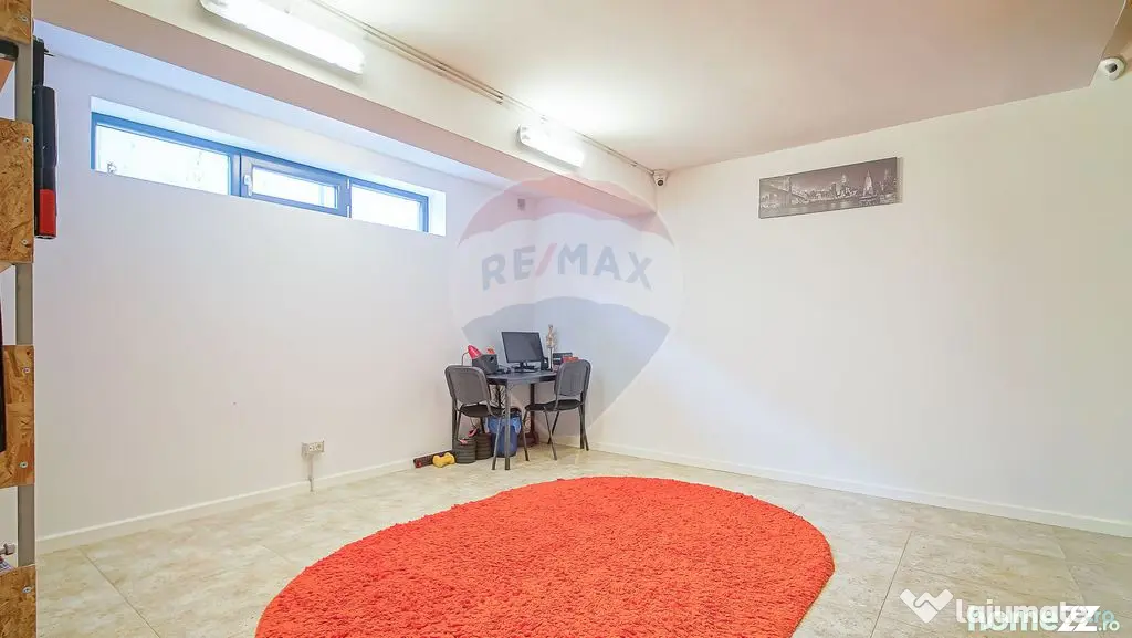 Casă premium cu 270 mp utili, 7 camere ,curte generoasă...