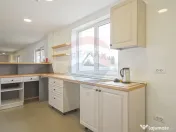 COMISION 0|VILA STUPINI – 1.400 MP TEREN, 295 MP UTILI 