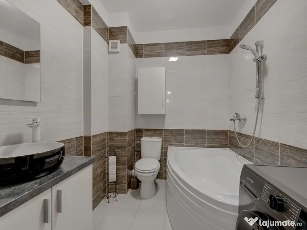 Apartamentul Cochet cu 3 cam. in Tineretului 24 !Mob/Util...