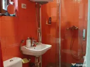 Garsoniera cocheta de inchiriat Universitate , intrare separ 