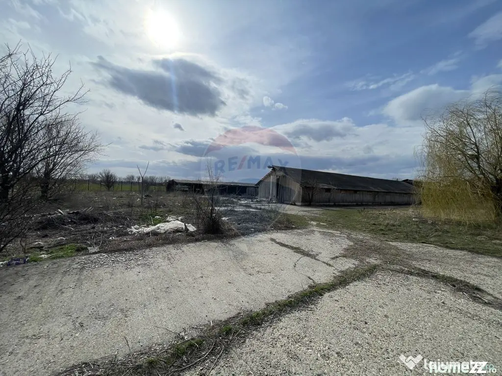 Teren 73,351mp plus Constructii Focsani / Calea Munteniei