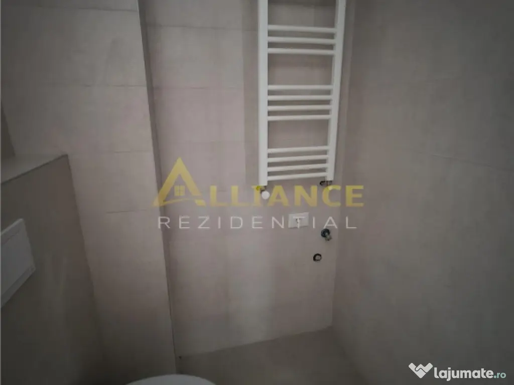 Metrou Berceni 7 min - garsoniera decomandata 45 mp