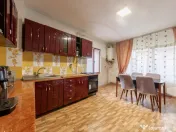 Casa spațioasa cu 5 camere - Pitesti - Argeș - 0% Comisi 
