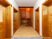 Casa spațioasa cu 5 camere - Pitesti - Argeș - 0% Comisi 