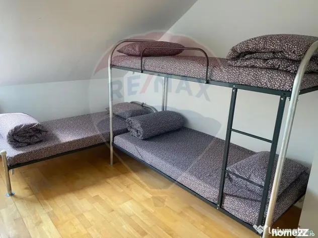 Pensiune 20 camere de vânzare zona Gradiste - Preluare c... - Arad (Arad)