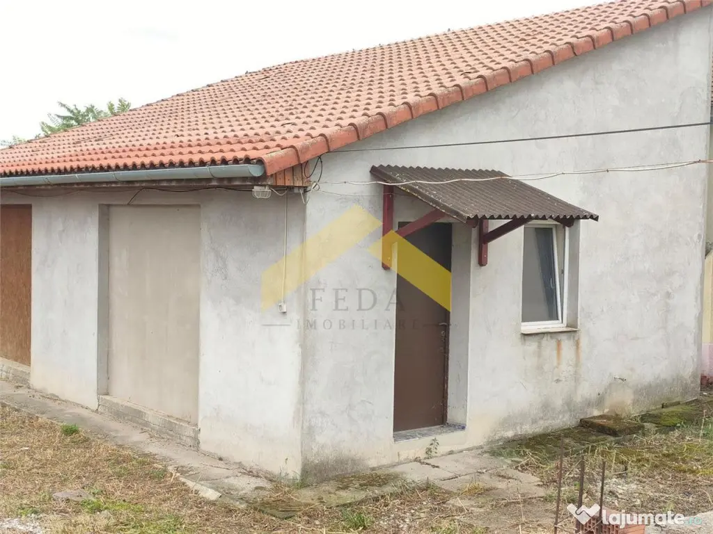 Casa cu teren de Santana