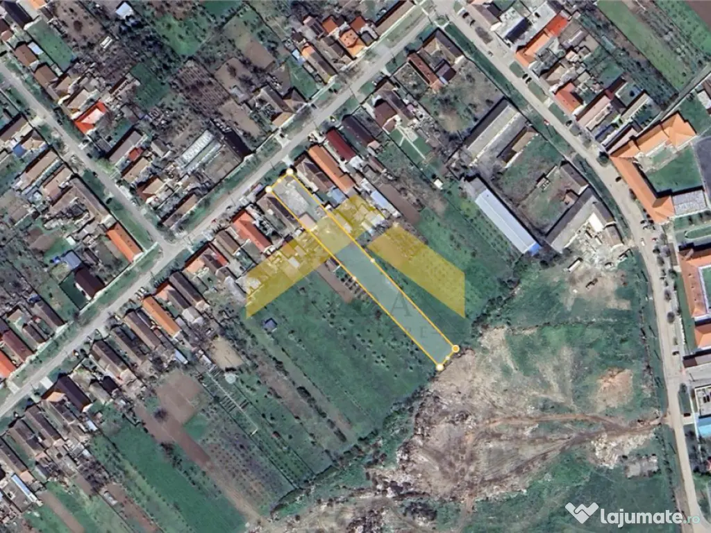 Casa cu teren de Santana