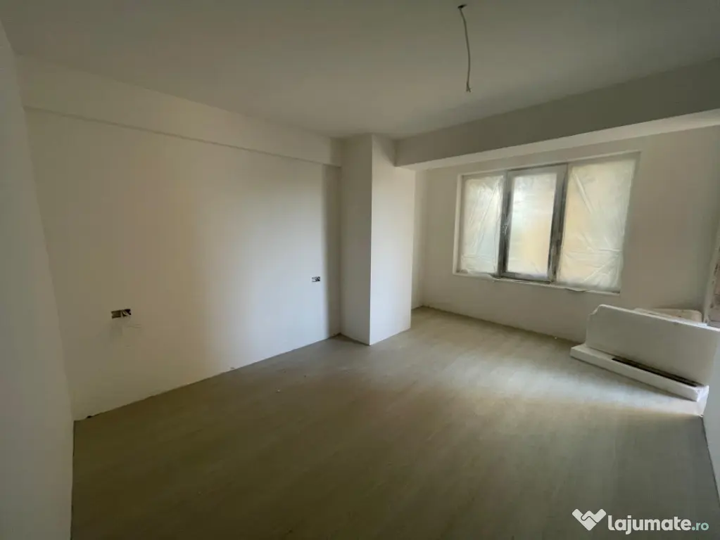 Apartament 3 camere, 2 bai, 90.31 mp, zona George Enescu