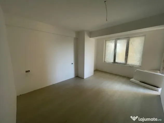 Apartament 3 camere, 2 bai, 90.31 mp, zona George Enescu