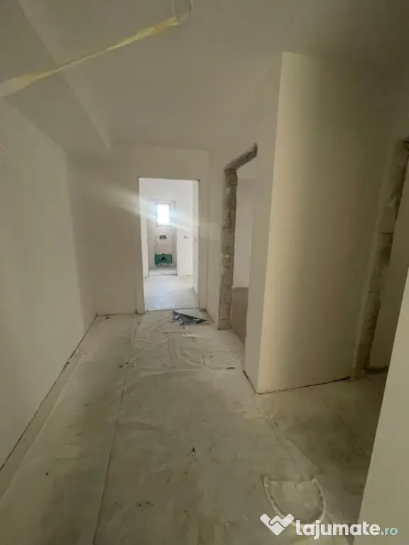 Apartament 3 camere, 2 bai, 90.31 mp, zona George Enescu