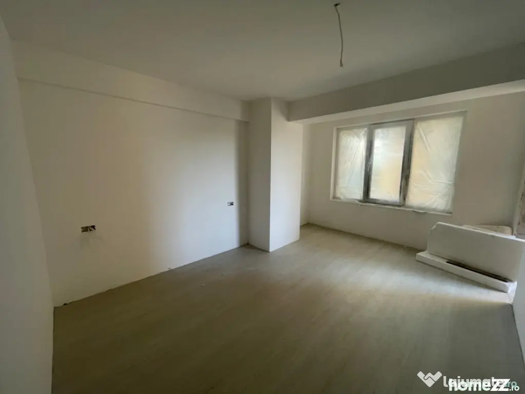 Apartament 3 camere, 2 bai, 90.31 mp, zona George Enescu - Craiova (Dolj)