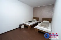 ID 620 DE ÎNCHIRIAT: 2 LOCAȚII DISPONIBILE | ZONA VEST