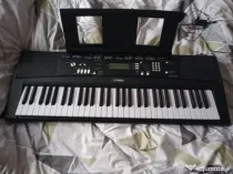 Pian electric (electronic) yamaha ez 220