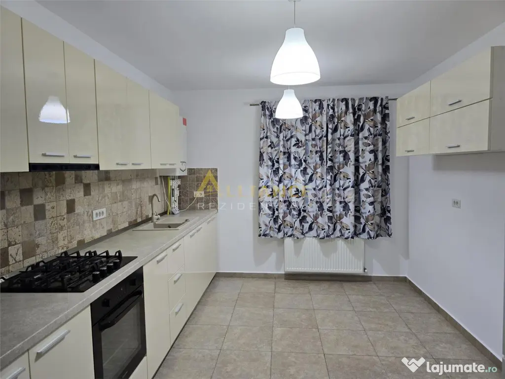 Casa mobilata si utilata- 4 camere - 2 bai - 350mp teren