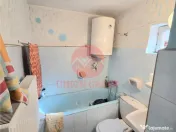 Casa 3 Camere Si Garsoniera in Vila, Zona Centrala 