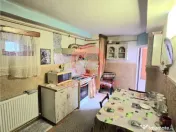 Casa 3 Camere Si Garsoniera in Vila, Zona Centrala 