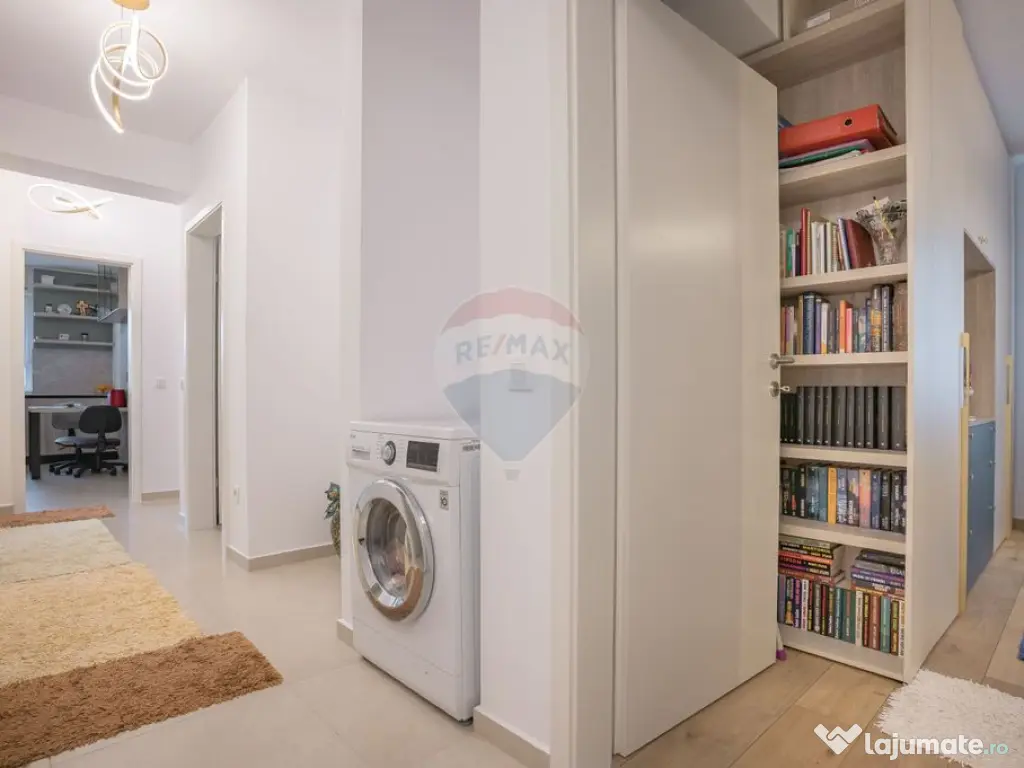 Apartament cu 3 camere decomandat, boxă și parcare la C...