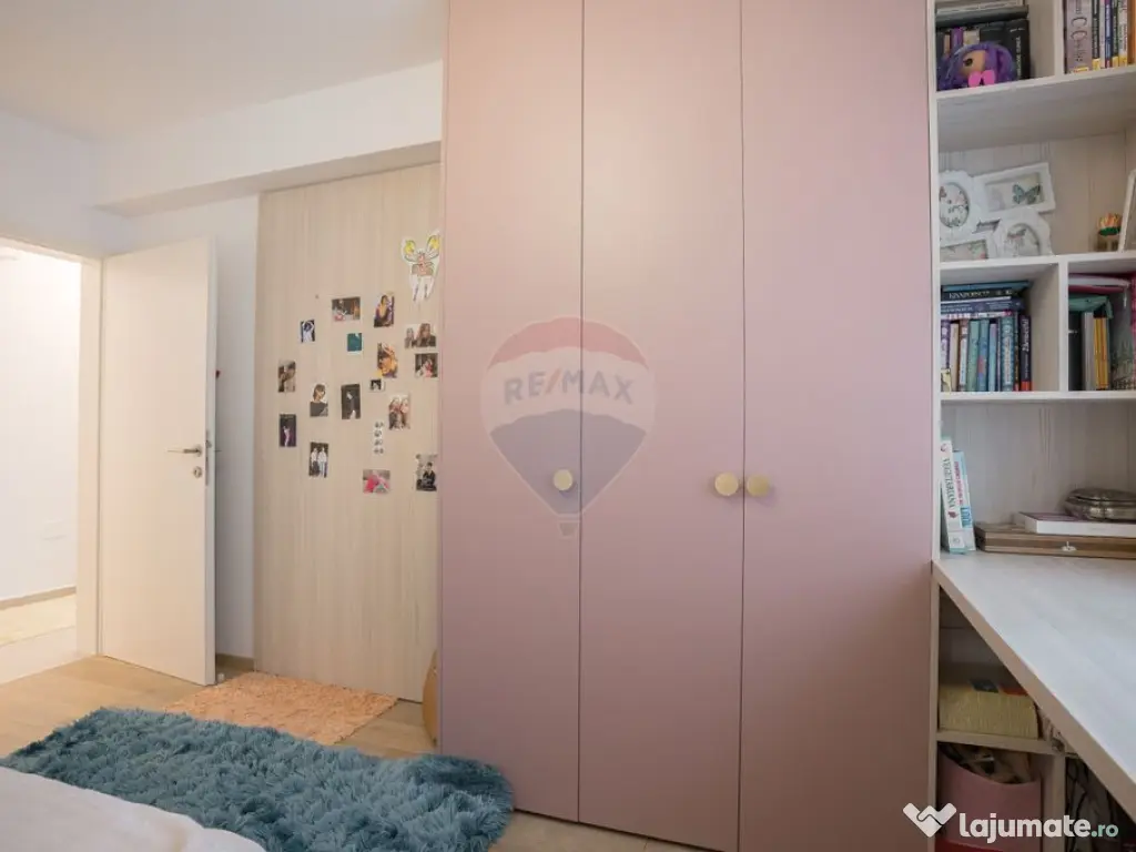 Apartament cu 3 camere decomandat, boxă și parcare la C...