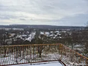 Moșia boierească din vârf de deal, Scorțeni - Prahova, c 