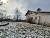 Moșia boierească din vârf de deal, Scorțeni - Prahova, c 