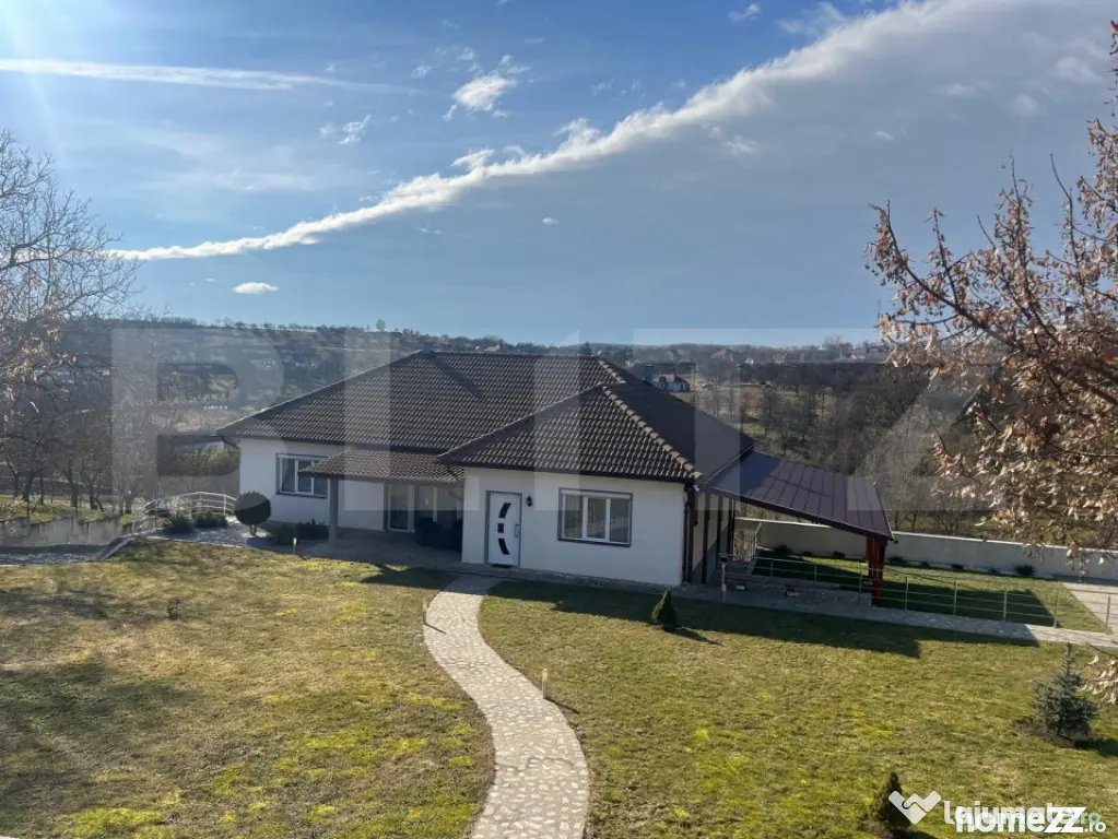 Tihnă, spațiu și bucuria de a trăi: O proprietate de exc - Bistrita (Bistrita-Nasaud)