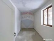 Apartament cu 3 camere,la parter, pe strada Morilor nr.10... 