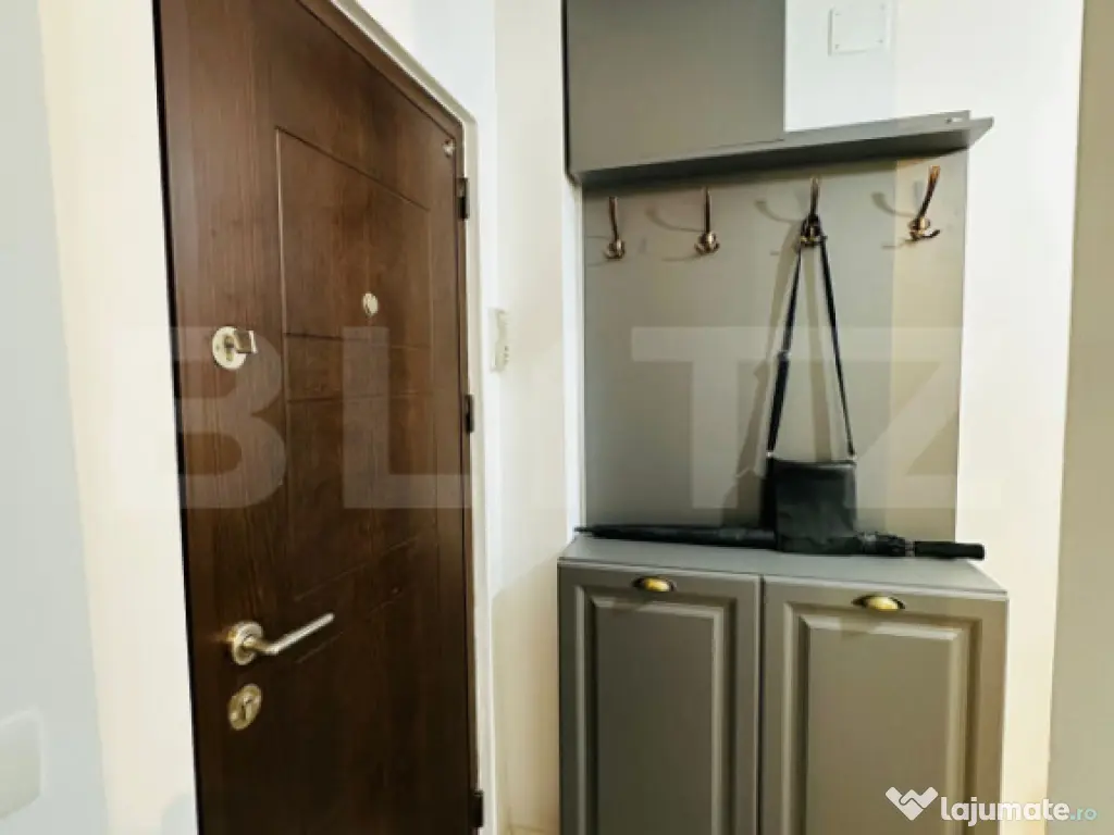 Apartament renovat- 2 camere transformate in 3, zona Bucovi