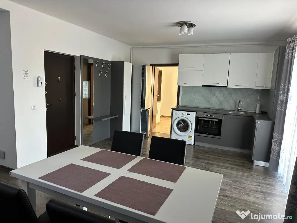 Apartament 3 camere zona Indepemdentei