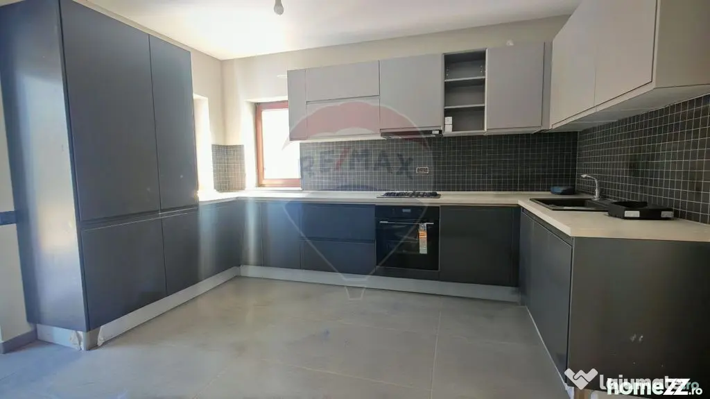 Vila cu 5 camere de vanzare I Corbeanca I Laguna Albastra
