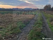 Teren intravilan 3400mp de vânzare la Sântion 