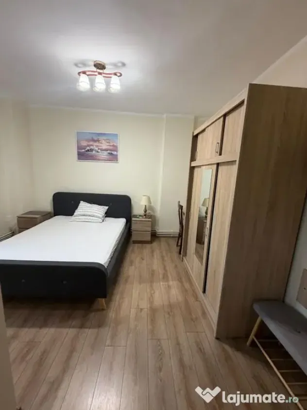 Casa P+1+M , Faleza Nord, pretabil Pensiune /Comercial
