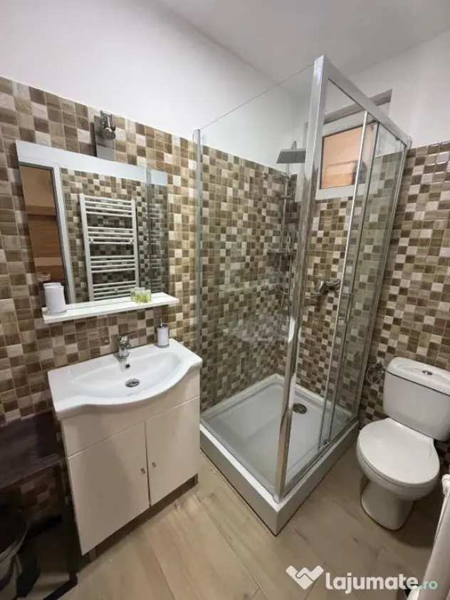 Casa P+1+M , Faleza Nord, pretabil Pensiune /Comercial