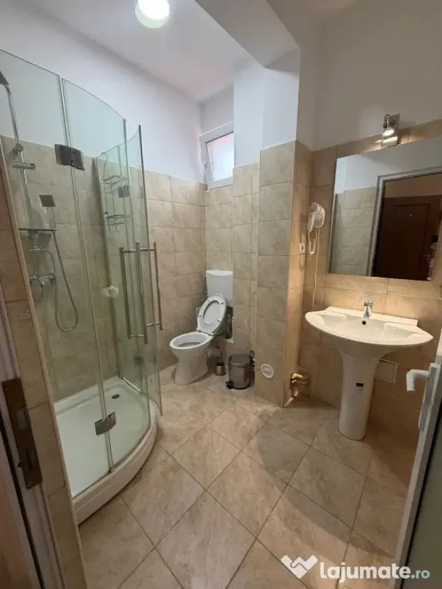 Casa P+1+M , Faleza Nord, pretabil Pensiune /Comercial