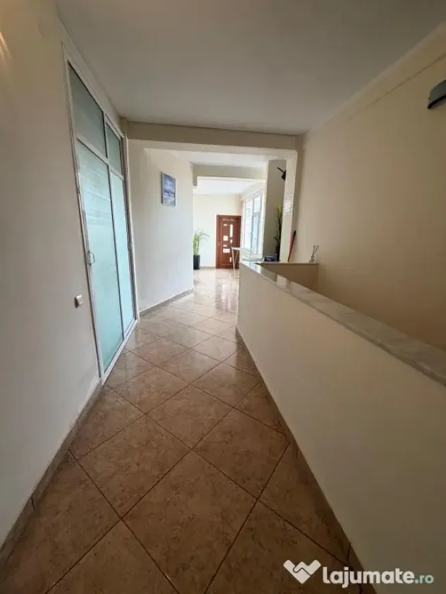 Casa P+1+M , Faleza Nord, pretabil Pensiune /Comercial