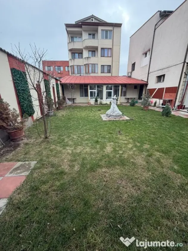Casa P+1+M , Faleza Nord, pretabil Pensiune /Comercial