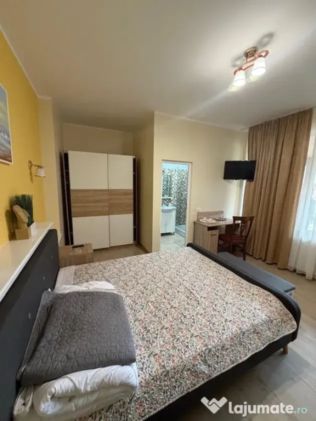 Casa P+1+M , Faleza Nord, pretabil Pensiune /Comercial