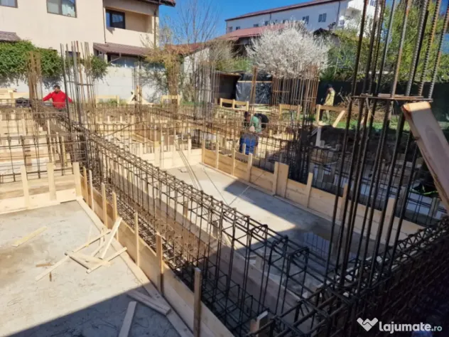 Super locatie, padure Rosu, vila în constructie 290 mp , te