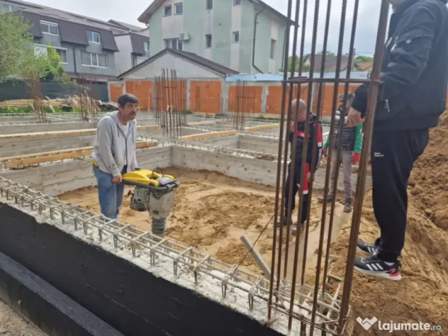 Super locatie, padure Rosu, vila în constructie 290 mp , te