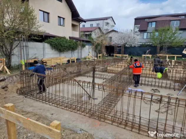 Super locatie, padure Rosu, vila în constructie 290 mp , te