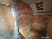 Casă în Vladimirescu, 5 camere, garaj, 1000 mp teren. C... 