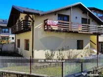 Casă / Vilă cu 5 camere de vânzare în zona Orasul Vechi