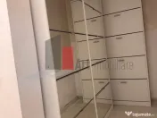 Vanzare apartament 3 camere si curte,loc de parcare Padur... 