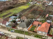 Casă de vanzare cu 3 camere in Chisineu Cris - Locuința... 