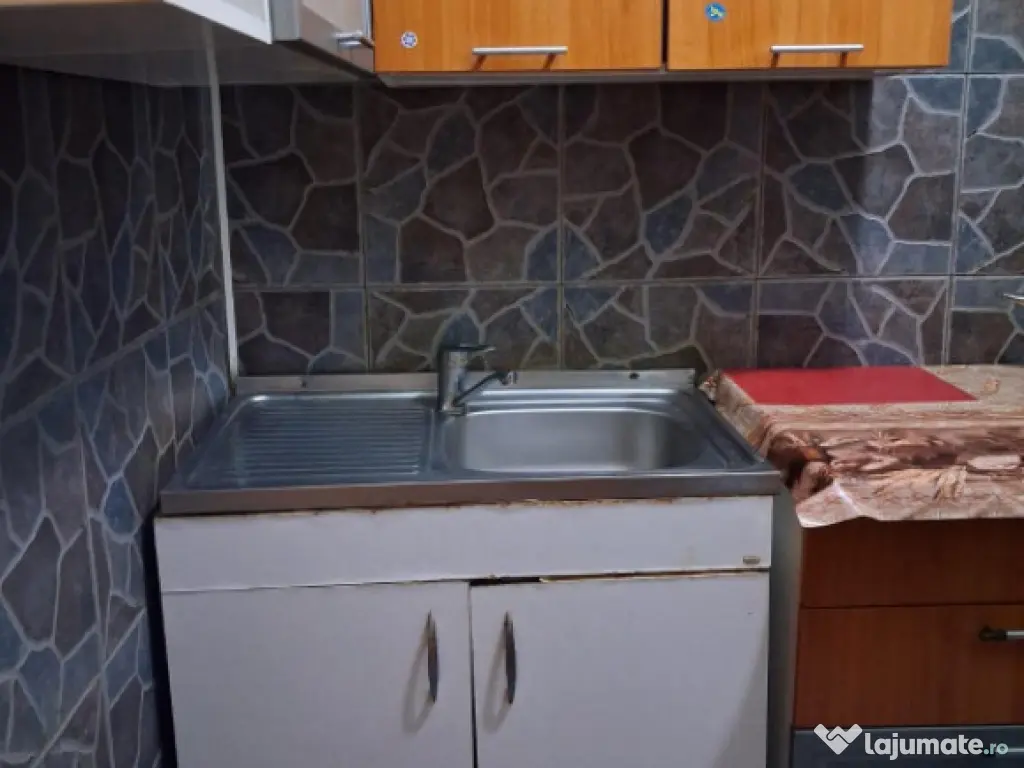 Garsoniera de vanzare, 30.47 mp, zona Brazda lui Novac